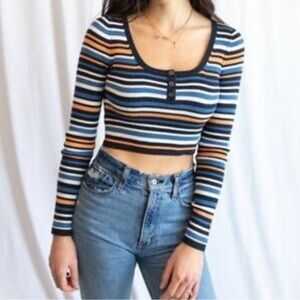 American eagle GUC multi stripe Henley crop size large